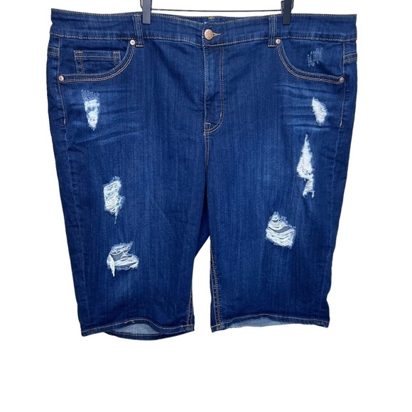 Melissa McCarthy Distressed Bermuda Shorts Size 28 - Picture 1 of 12